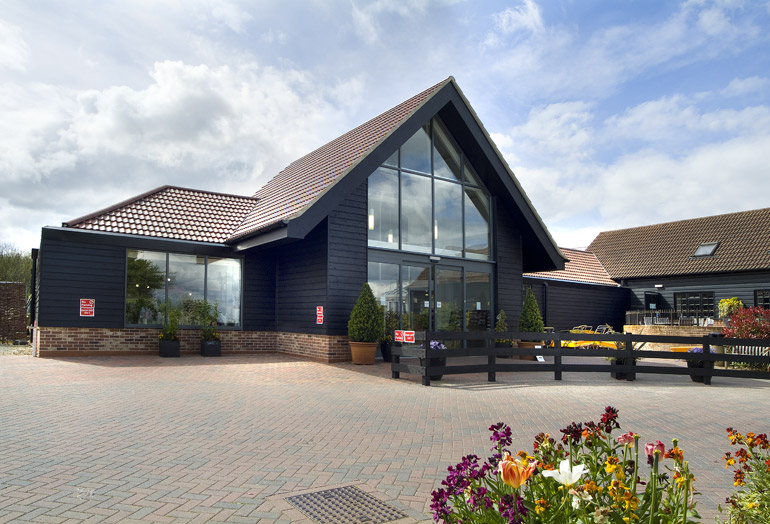 Perrywood Garden Centre, Colchester Newspan